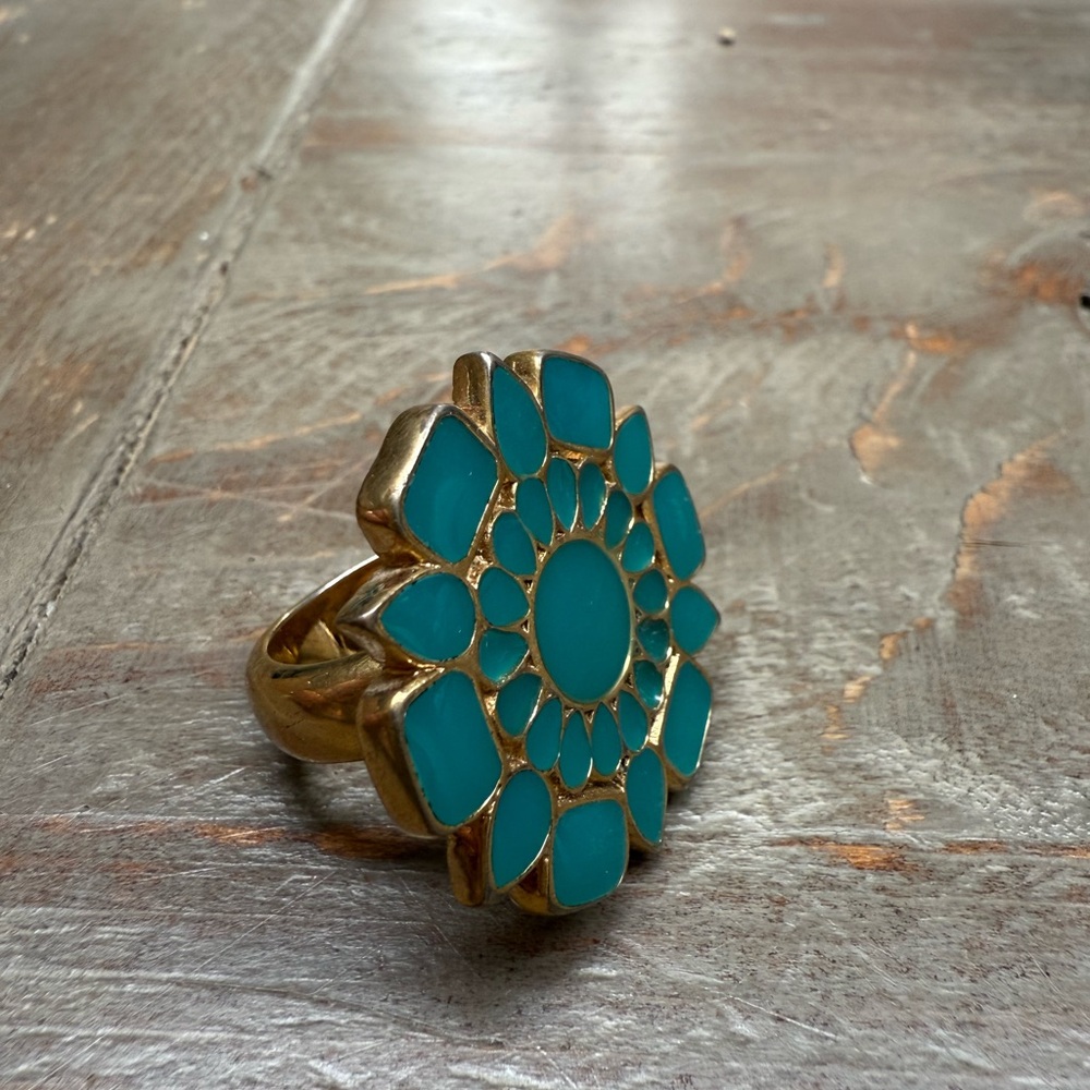 Isharya Gold and Teal Floral Ring